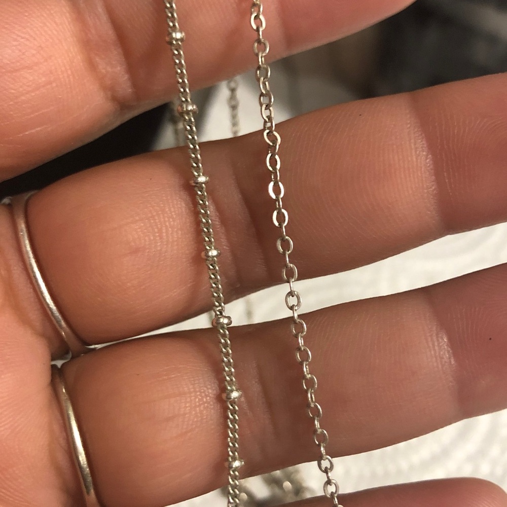 The Limited Silver Necklace with Pearl Pendant - Picture 9 of 9